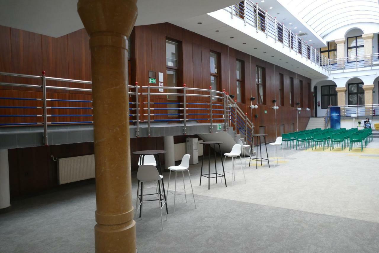 Hub55 Co-working Hostel Budapest