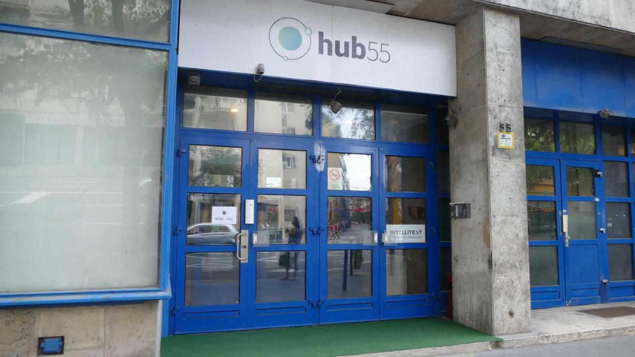 Hostel Hub55 Co-working